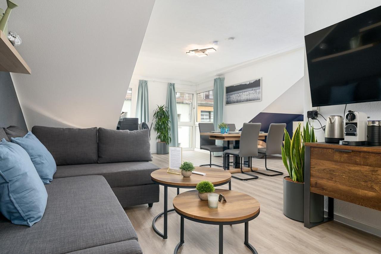 Federnest - Luxus-Studio - Kingsize Boxspringbett - Home-Office Mit Monitor Und Drucker - 11 Min Hbf Duisburg Kültér fotó