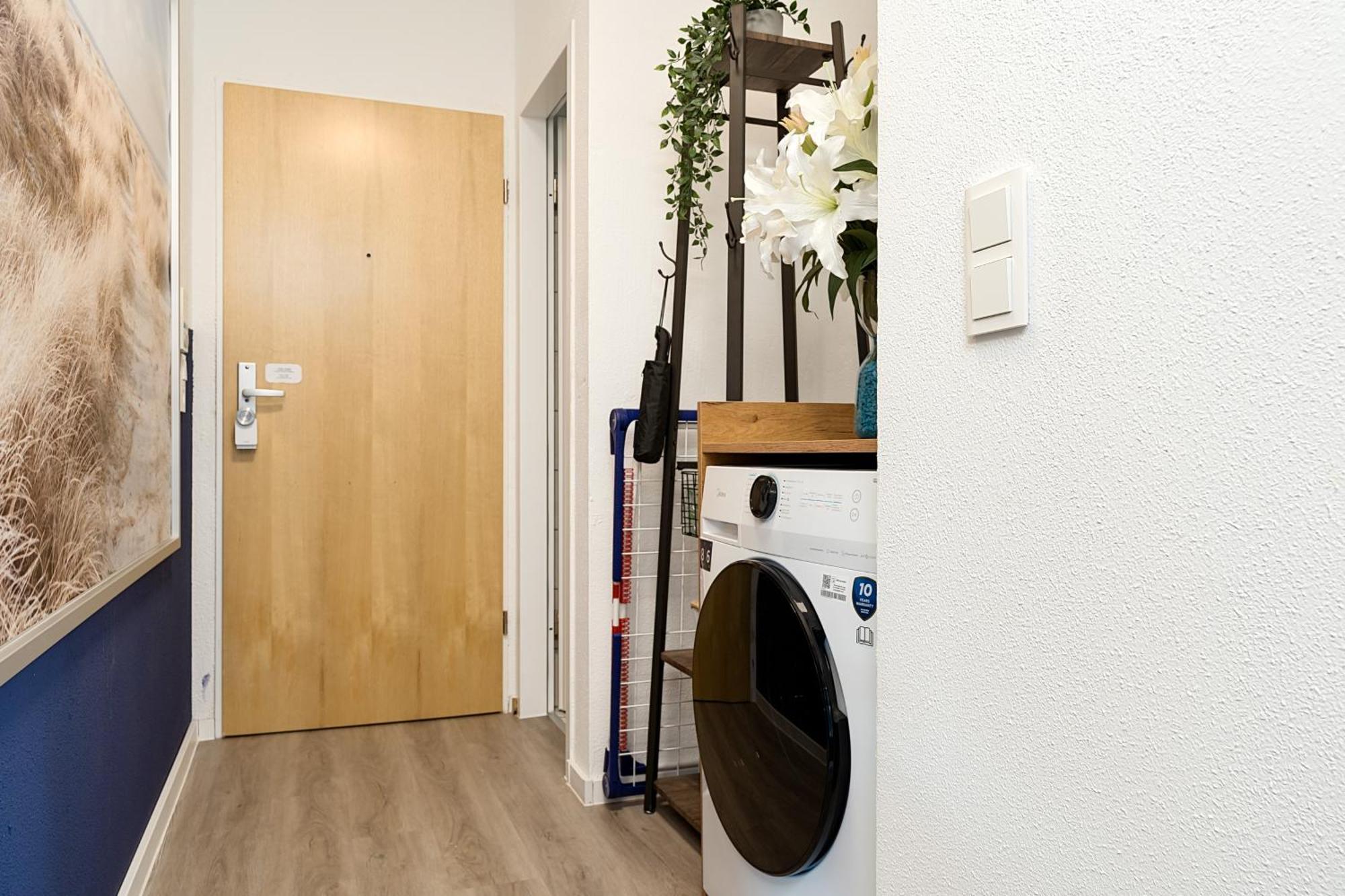 Federnest - Luxus-Studio - Kingsize Boxspringbett - Home-Office Mit Monitor Und Drucker - 11 Min Hbf Duisburg Kültér fotó